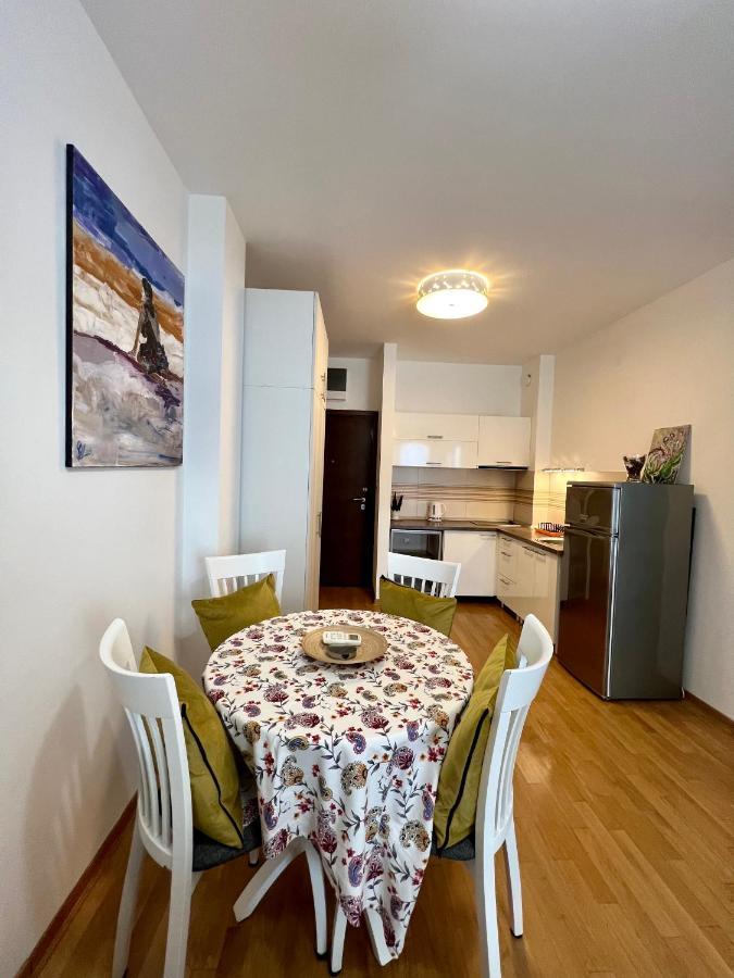 City Centre Getaway Μπούντβα Εξωτερικό φωτογραφία
